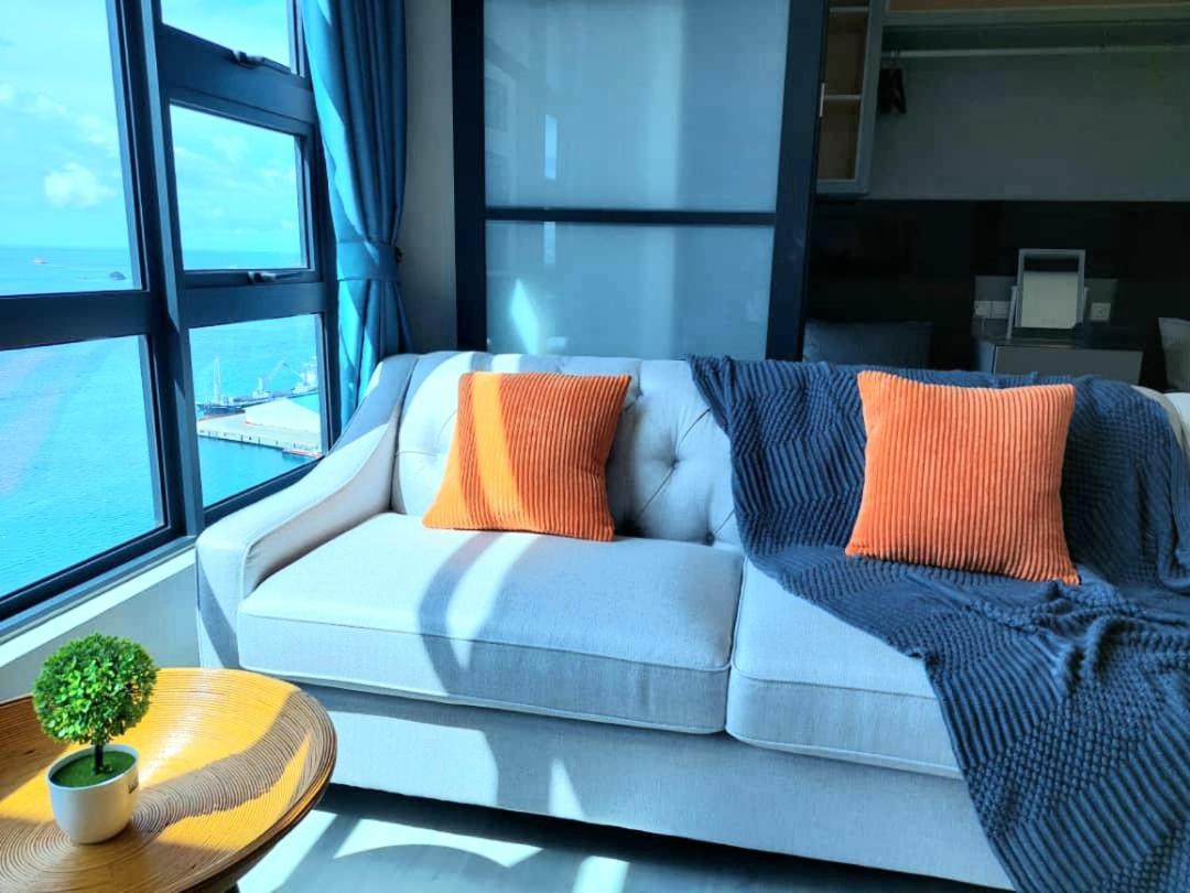J'Stay Seaview Suite Jesselton Quay Kota Kinabalu Exteriör bild