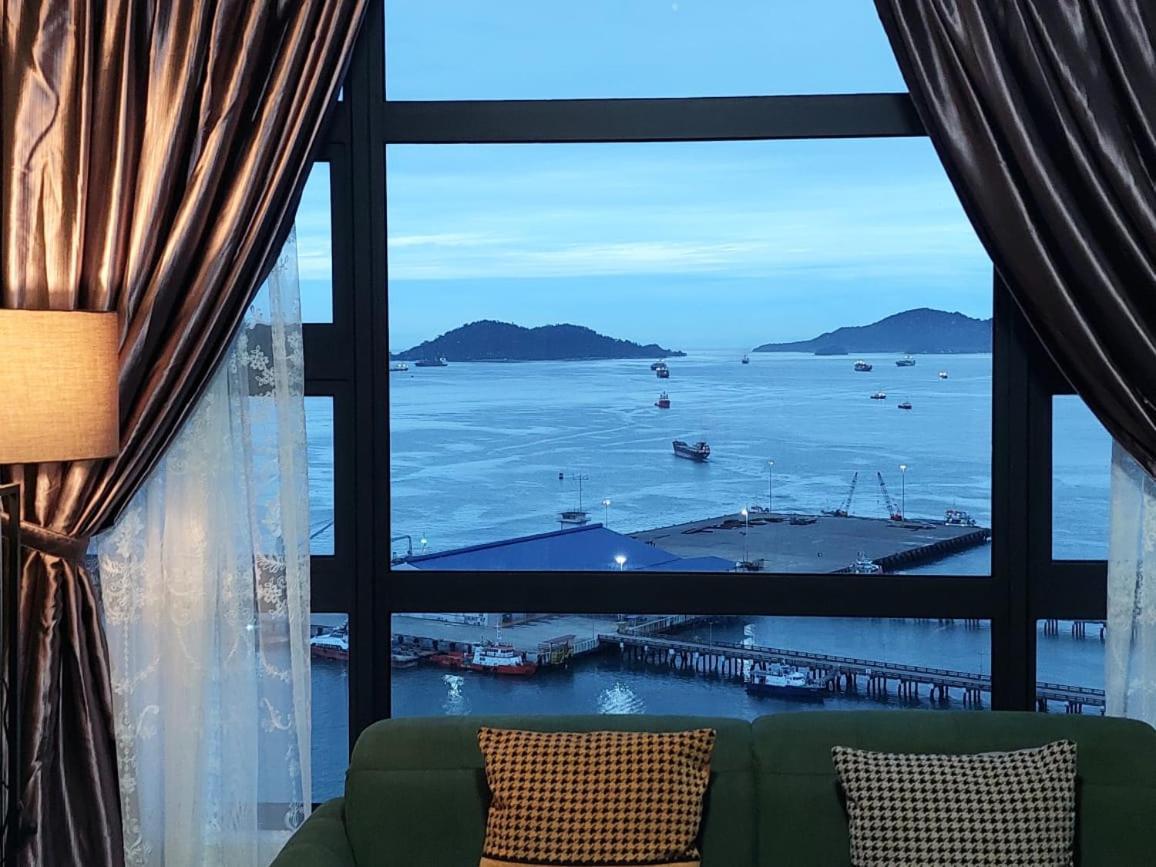 J'Stay Seaview Suite Jesselton Quay Kota Kinabalu Exteriör bild